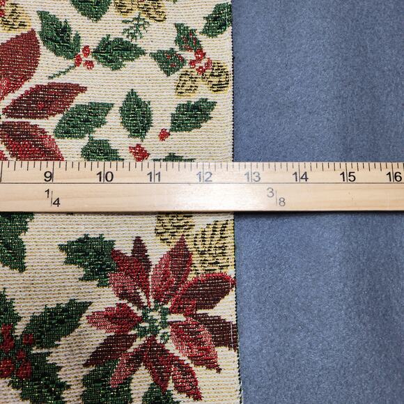 Christmas Pointsettia Tapestry Placemats Set of 4 Unbranded 19x12.5 Holiday - Picture 3 of 4